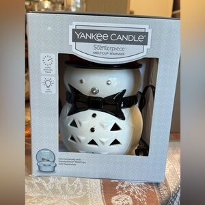 Yankee Candle Scenterpiece Melt Cup Warmer Jack Frost Tuxedo Edition